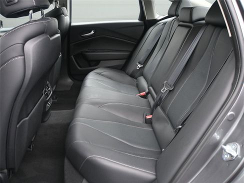 Certified 2025 Acura TLX w/ Technology Package image 9