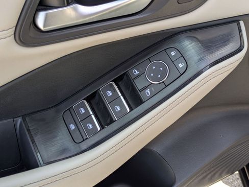 Used 2023 Nissan Rogue SL w/ SL Premium Package FWD image 11