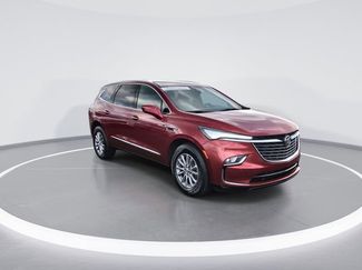Used 2024 Buick Enclave Essence w/ Trailering Package, 5000 lbs. AWD/4WD video 2