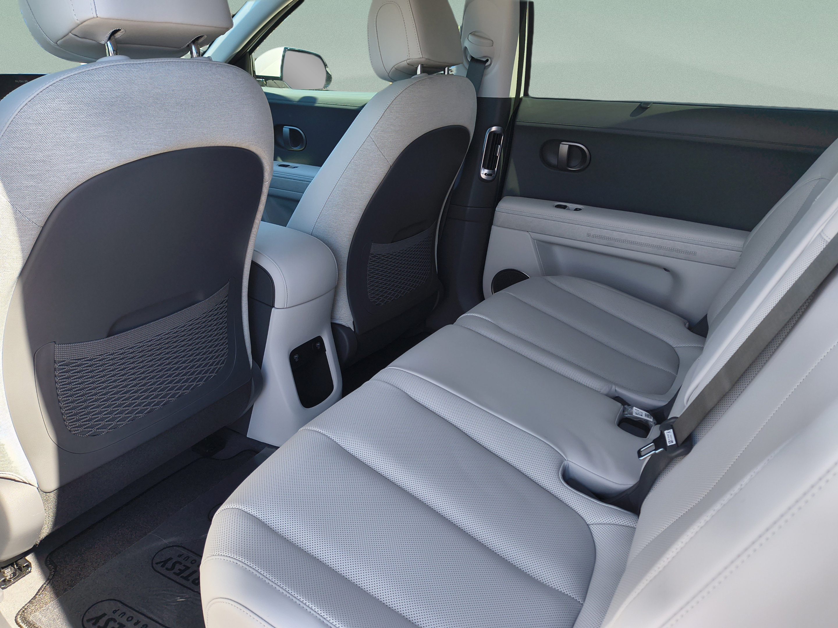 New 2027 Hyundai Ioniq 5 Limited RWD image 15