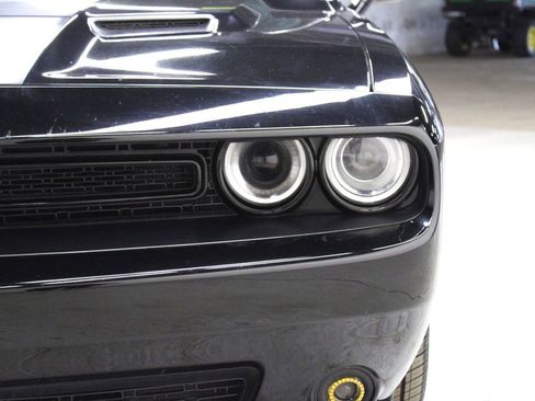 Used 2016 Dodge Challenger SXT w/ Blacktop Package image 32