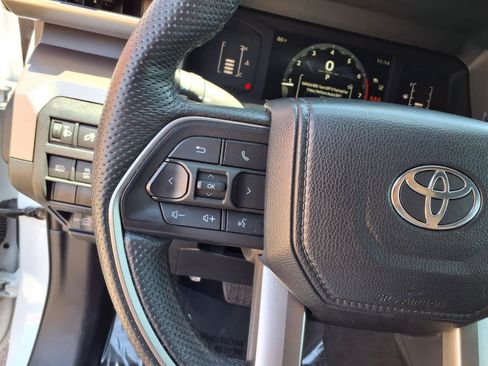Used 2024 Toyota Tacoma SR5 RWD image 19