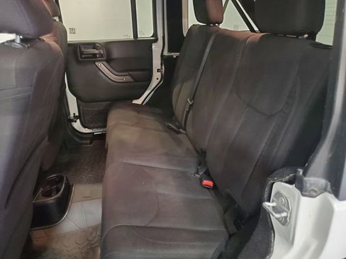 Used 2017 Jeep Wrangler Unlimited Sport w/ Quick Order Package 24S image 26