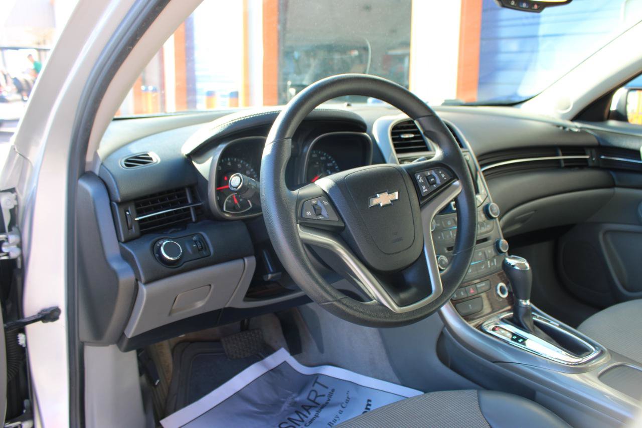 Used 2013 Chevrolet Malibu LT w/ Power Convenience Package FWD image 12