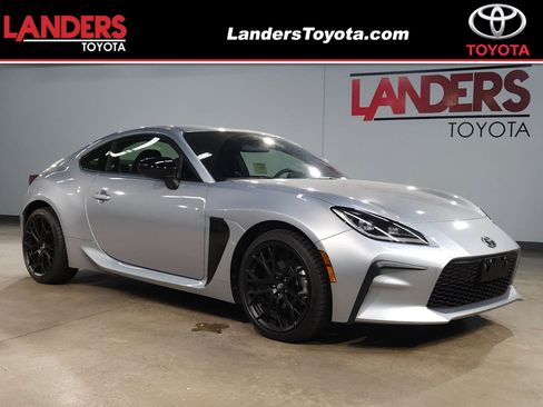 New 2025 Toyota GR86 Premium image 1