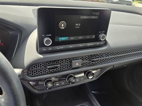 Certified 2024 Honda HR-V Sport image 19