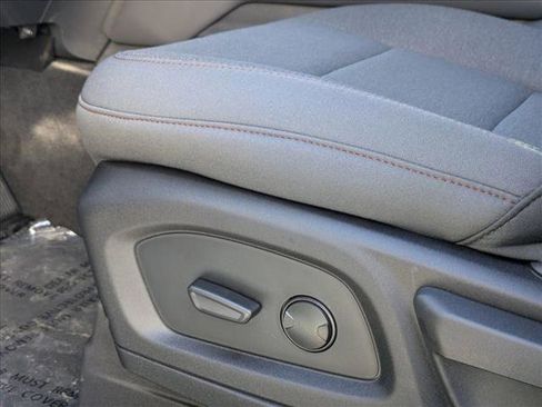 New 2026 Ford Explorer Active RWD image 4