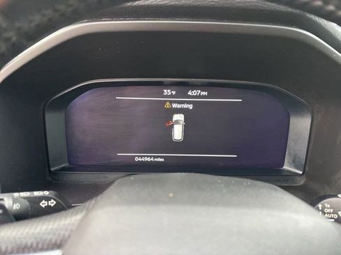 Used 2022 Mitsubishi Outlander SEL image 15