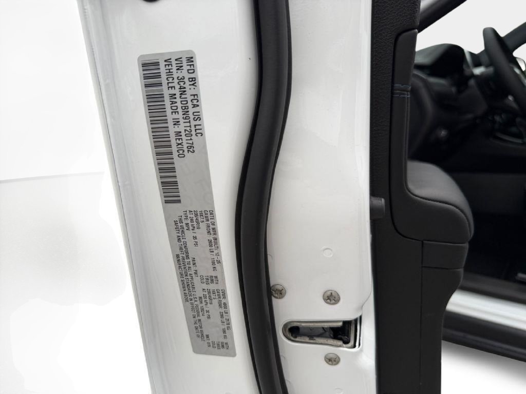 New 2026 Jeep Compass Latitude AWD/4WD image 25