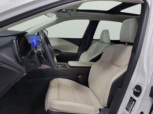 Used 2023 Lexus RX 350 w/ Accessory Package image 12