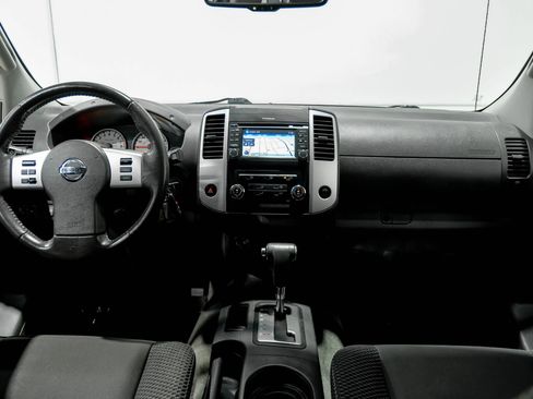 Used 2014 Nissan Xterra PRO-4X w/ Nevada Tow Package AWD/4WD image 18