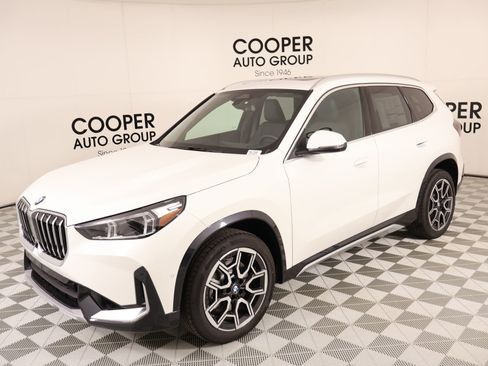 New 2026 BMW X1 xDrive28i w/ Technology Package AWD/4WD image 10