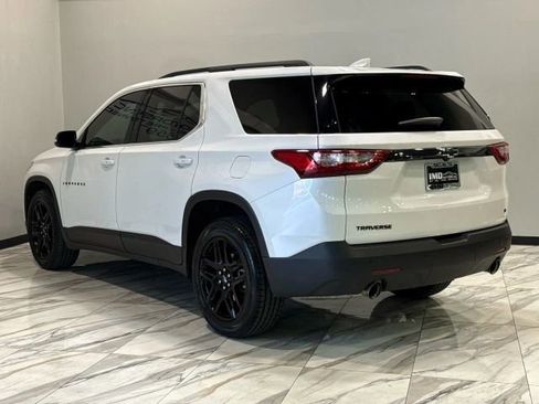 Used 2020 Chevrolet Traverse LT image 8