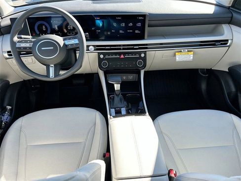 New 2026 Hyundai Tucson SEL image 12