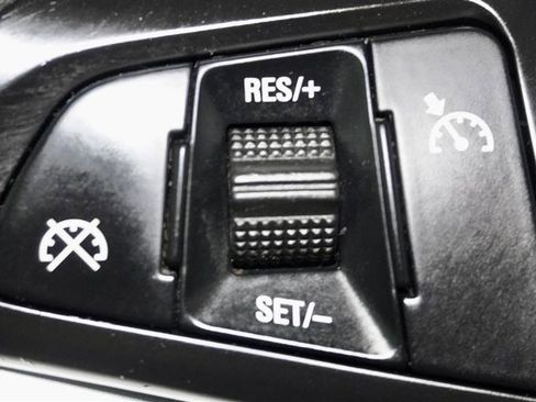 Used 2013 Chevrolet Camaro LT image 21