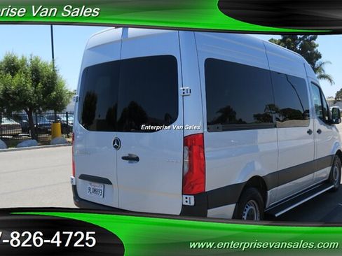 Used 2024 Mercedes-Benz Sprinter 2500 image 6