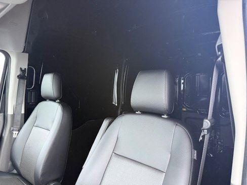New 2026 Ford Transit 250 148 High Roof RWD image 13