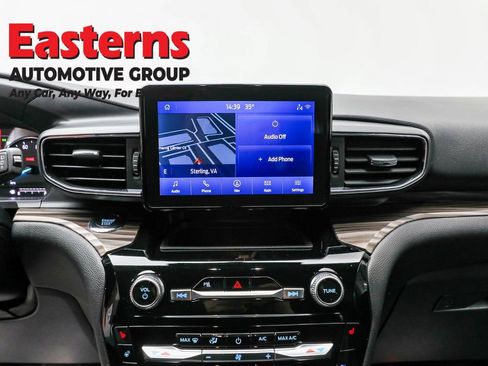 Used 2023 Ford Explorer Limited image 12