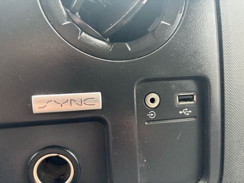 Used 2019 Ford E-350 and Econoline 350 Super Duty w/ Power Windows & Locks Group RWD image 35