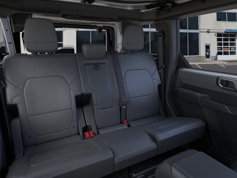 New 2026 Ford Bronco Big Bend w/ Black Diamond Package image 11