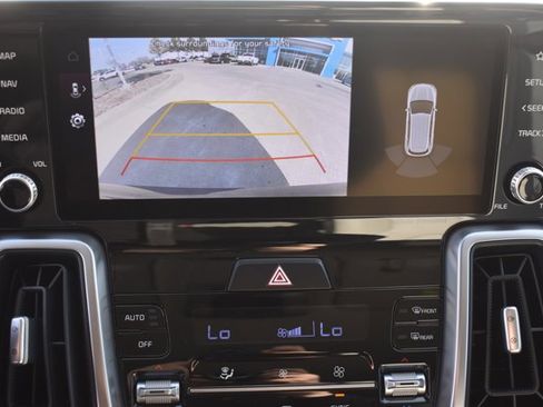 Used 2022 Kia Sorento S image 25