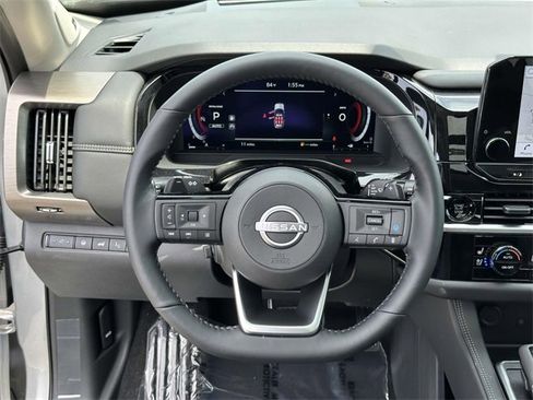 New 2025 Nissan Pathfinder Platinum w/ Cargo Package image 19