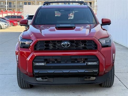 Used 2025 Toyota 4Runner TRD Off-Road Premium image 6