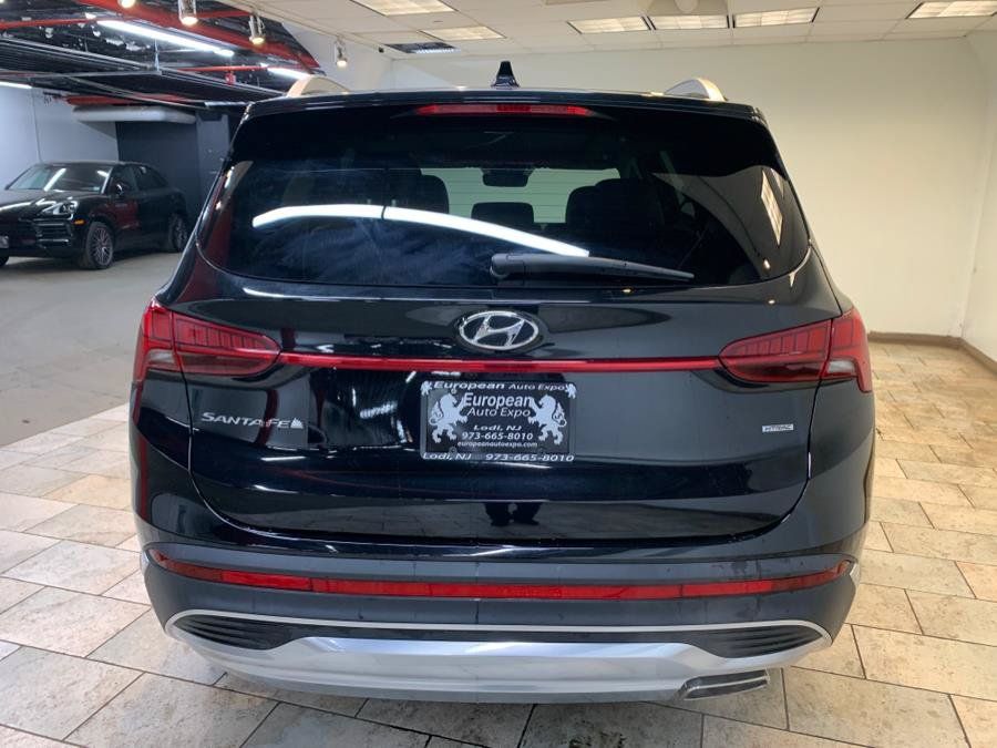 Used 2022 Hyundai Santa Fe SEL w/ Convenience + Premium Package AWD/4WD image 8