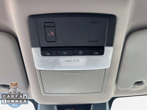 Used 2025 Nissan Rogue SV AWD/4WD image 34