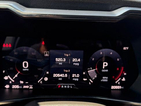 Used 2024 GMC Canyon AT4 w/ AT4 Premium Package AWD/4WD image 13