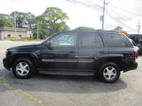 Used 2002 Chevrolet TrailBlazer LT w/ Preferred Equipment Group image 4