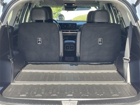 Used 2025 Kia Sorento EX image 13