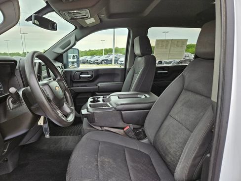 Used 2020 Chevrolet Silverado 2500 Custom w/ Custom Value Package AWD/4WD image 22