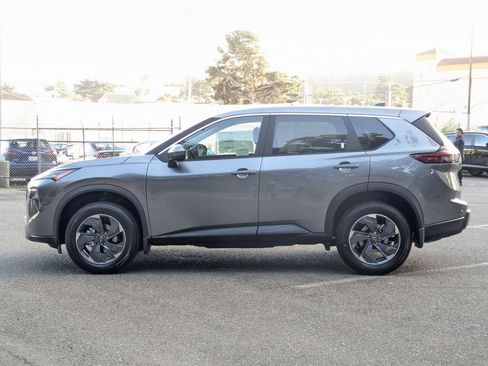 New 2026 Nissan Rogue SV image 8