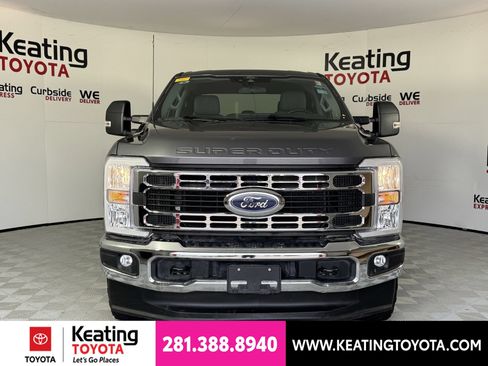 Used 2025 Ford F250 XLT w/ FX4 Off-Road Package AWD/4WD image 9