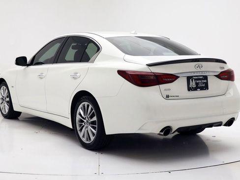 Used 2018 INFINITI Q50 Luxe AWD/4WD image 6
