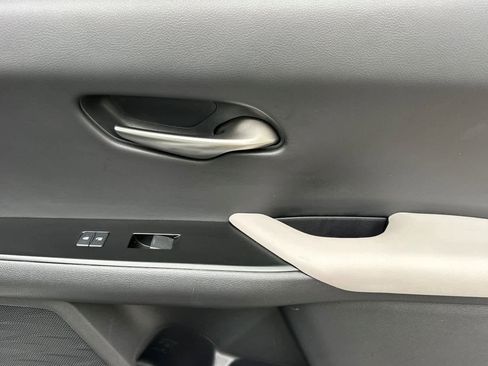 Used 2019 Lexus UX 250h image 19