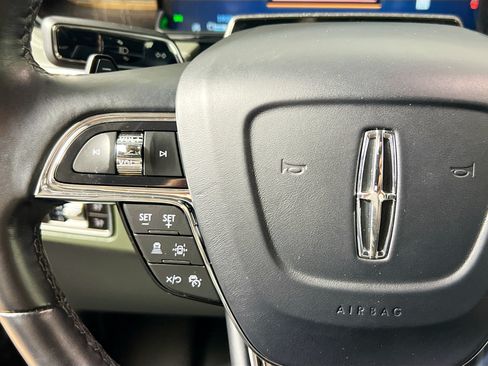 Used 2024 Lincoln Navigator Black Label AWD/4WD image 18