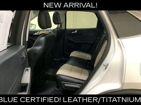 Certified 2022 Ford Escape Titanium w/ Titanium Elite Package AWD/4WD image 24