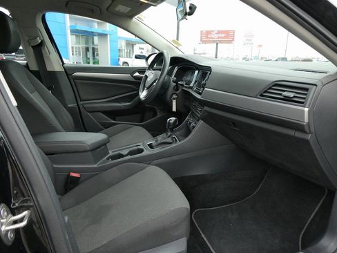 Used 2020 Volkswagen Jetta S image 15