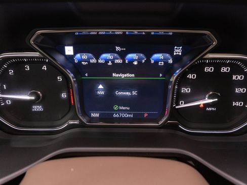 Used 2021 GMC Yukon XL Denali AWD/4WD image 27