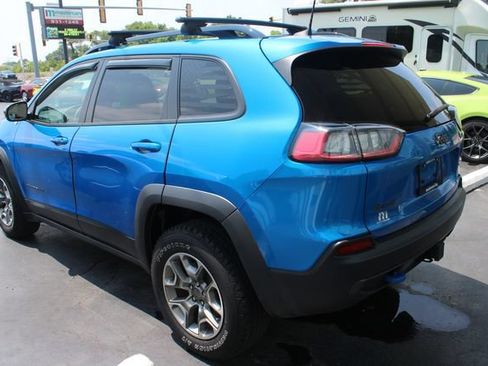 Used 2022 Jeep Cherokee Trailhawk w/ Sound & Nav Group AWD/4WD image 8