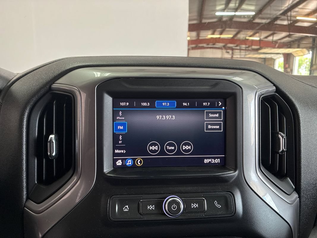 Used 2020 Chevrolet Silverado 1500 Custom Trail Boss AWD/4WD image 14