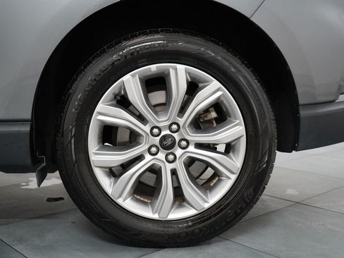 Certified 2024 Ford Edge Titanium AWD/4WD image 35