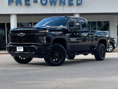 Used 2025 Chevrolet Silverado 2500 Custom w/ Custom Value Package