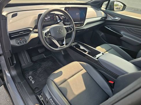 Certified 2023 Volkswagen ID.4 Pro S AWD/4WD image 2