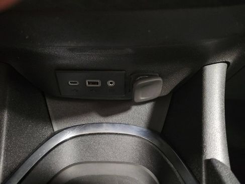 Used 2019 Chevrolet Malibu LT FWD image 19