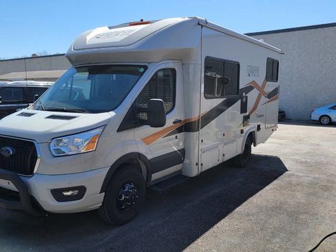 Used 2022 Ford Transit 350 350 HD AWD 2dr 156 in. WB DRW w/ Motorhome Prep Package image 3