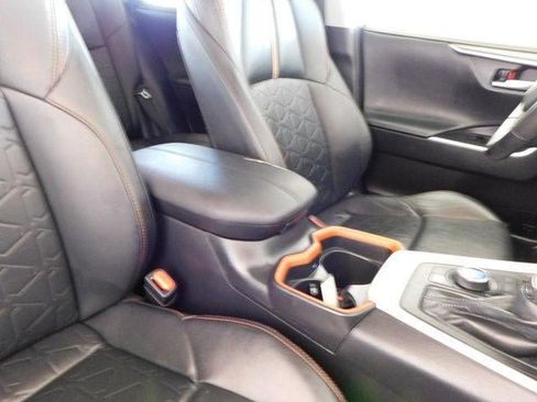 Used 2021 Toyota RAV4 Adventure image 38