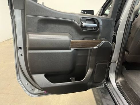 Used 2022 Chevrolet Silverado 1500 LT Trail Boss w/ LPO, Dark Essentials Package AWD/4WD image 20
